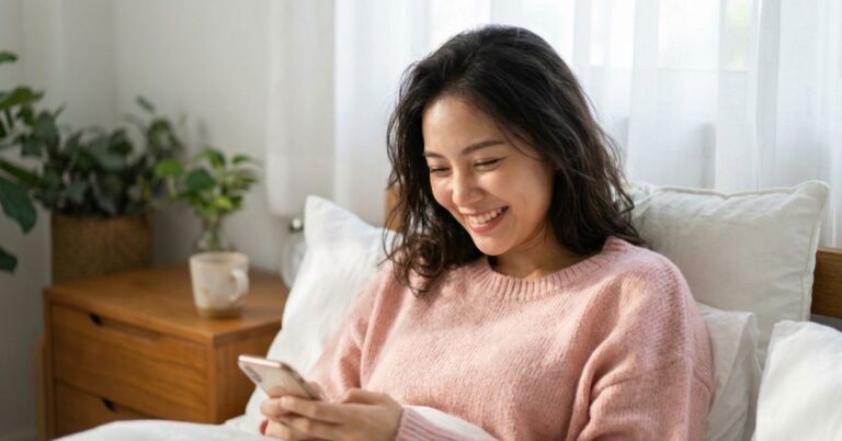 60 long good morning messages for her to make her smile 60+ Long Good Morning Messages for Her to Make Her Smile